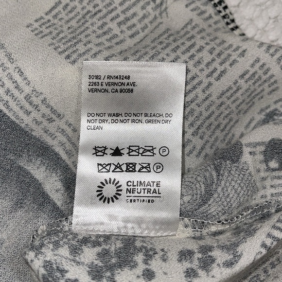 Reformation Newsprint Ventura Dress - Picture 11 of 12